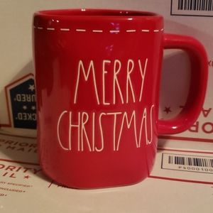 New 2019 Rae Dunn Merry Christmas mug